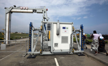 Benin – Border Crossing into Nigeria