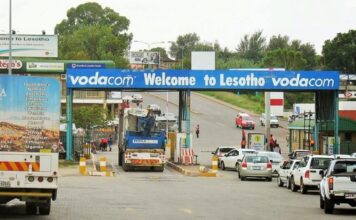 Border Crossing: South Africa to Lesotho (and back)