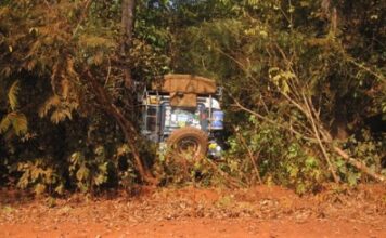 Guinea – Heading to Conakry (Accident!)